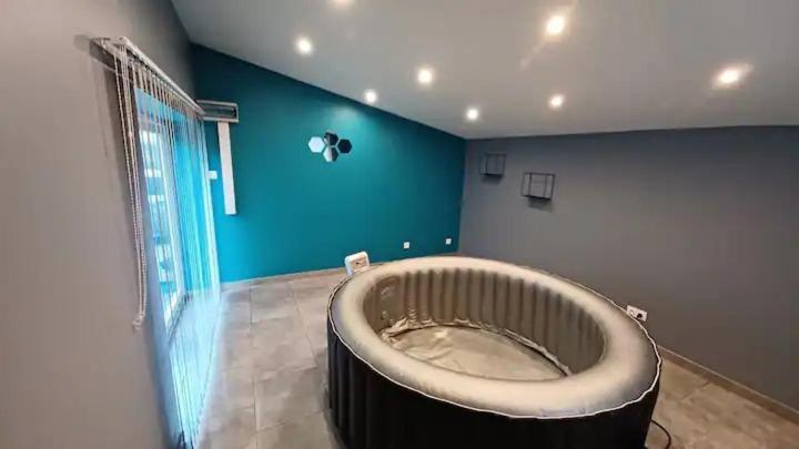 Maison en colombage rénovée La Fontenelle  Exterior foto